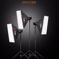 Tolifo圖立方龍卷風T-250B數(shù)碼閃光燈三燈套裝250W